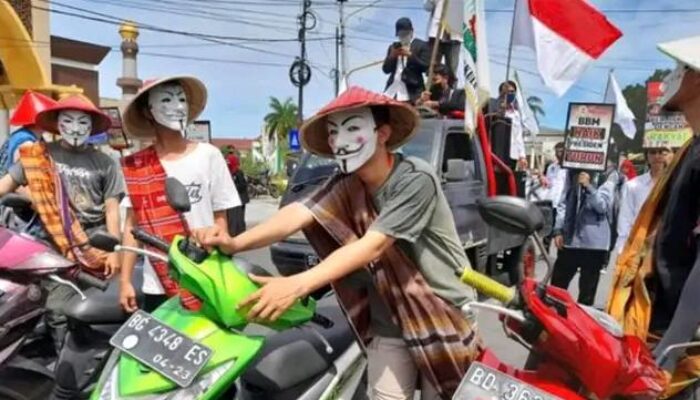 Tolak Kenaikan BBM, KAHMI Bengkulu Sambangi Gedung DPRD