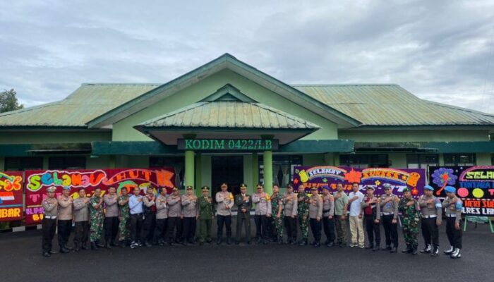 HUT Ke-77 TNI, Kapolres Heri Sugeng Priyantho Sambangi Kodim 0422/LB