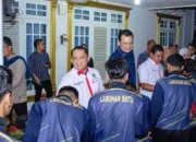 Bupati Erik Adtrada Ritonga Melepas Keberangkatan Tim Sepakbola