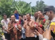 Wabup Karawang Bersama DPUPR Resmikan Jembatan Untuk Masyarakat