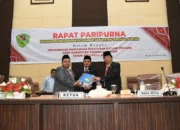 Bupati Tapsel Dolly Pasaribu Sampaikan Pengantar Nota Keuangan R-APBD  TA 2023 ke DPRD