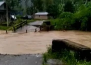 Khawatir Ada Banjir Susulan, Masyarakat Meminta Pemerintah Segera Turun Tangan