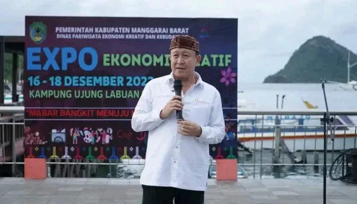 Wakil Bupati Manggarai Barat NTT Membuka Secara Resmi Kegiatan Expo Ekonomi Kreatif Di Labuan Bajo