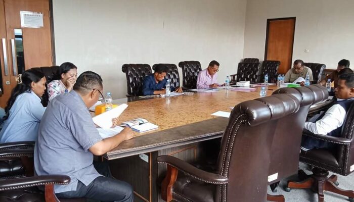Raker Komisi II DPRD SBB Bersama OPD, Tianotak: Realisasi Anggaran Capai 95 Persen