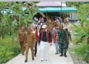 Bupati Yaatulo Gulo Resmikan Jembatan Hilioraluo Kabupaten Nias