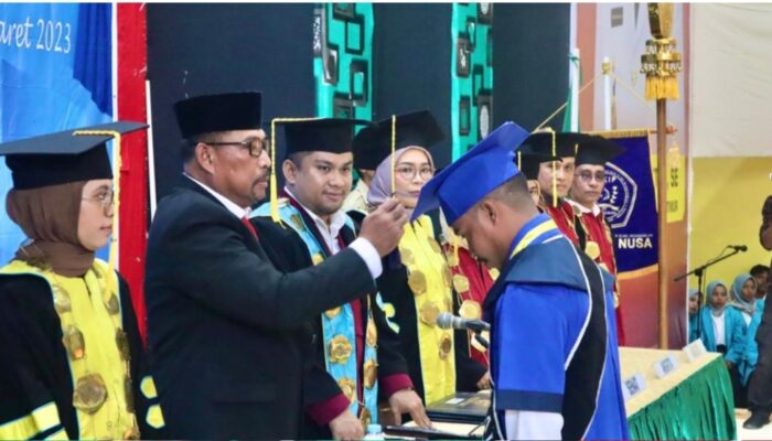STKIP Ita Wotu Nusa Wisuda 96 Sarjana