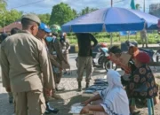 Sambut Bulan Suci Ramadhan, Satpol PP Bursel Tertibkan PKL yang Berjualan di Pasar & Dermaga