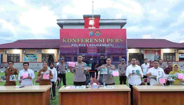 Diringkus Polisi , Oknum Kepala Sekolah MDTA Tega Cabuli 9 Anak Didik