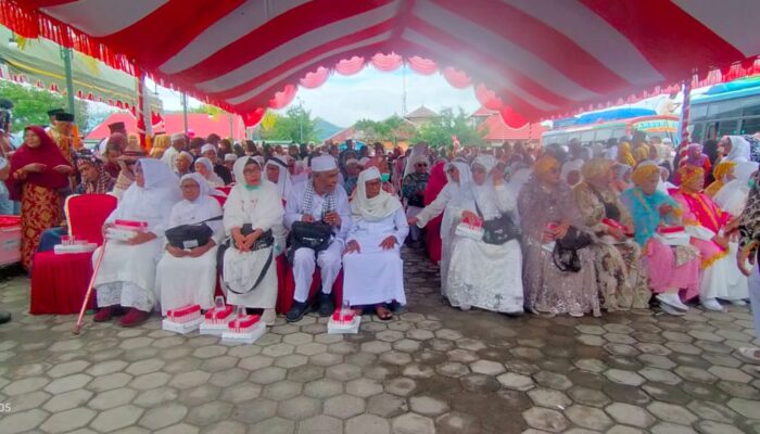 122 Jama’ah Haji Diserahkan Kepada Keluarga, Ini Harapan Pj Bupati SBB