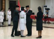 Penjabat Bupati SBB Kukuhkan Paskibraka
