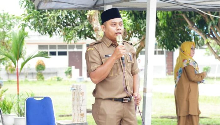 Kadis Kominfo Labuhanbatu Jadi Irup dan Narasumber di SMA N 1 Rantau Utara