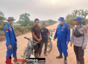 Personil BKO Polairud Polda Sumsel Bersama Personil Polsek Lalan Giat Sosialisasi dan Patroli Karhutlah