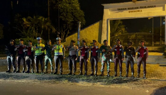 Jaga Kamtibmas, Polres Bintan Bersama TNI Lakukan Patroli