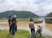 Kali Belu Meluap Hingga Ke Pemukiman Warga