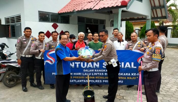Sambut HUT Lalu Lintas ke-69, Satuan Lalu Lintas Polres Pringsewu Gelar Bakti Sosial Religi