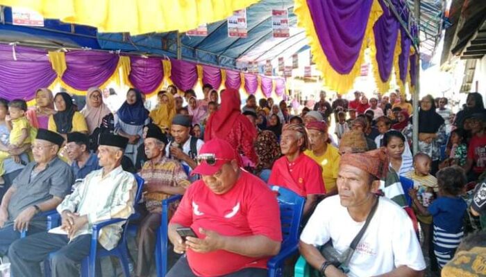 Disambut Meriah, Masyarakat Kecamatan Fena Fafan Waekatin Siap Menangkan Safitri-Beno