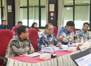 Pj. Walikota H. Timur Tumanggor memaparkan capaian Kinerja Triwulan ll dihadapan Tim Penilai Inspektorat Jendral Kemendagri.