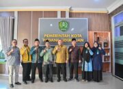Pj Walikota Padangsidimpuan Terima  Kunjungan Pimpinan Yayasan Keluarga Besar H. Muhammad Soman Daulay Beserta Jajaran