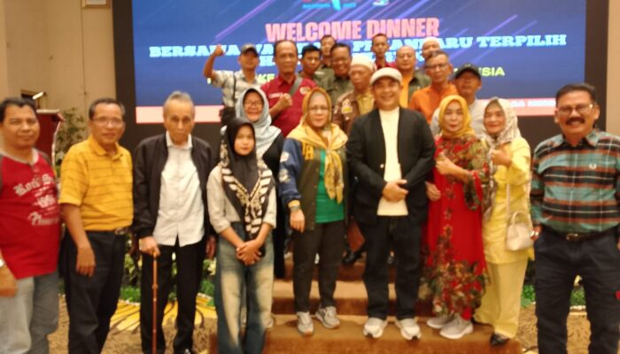 Malam Keakraban Wartawan Indonesia Bersama Ketua PWI Pusat Zulmansyah Sekedang