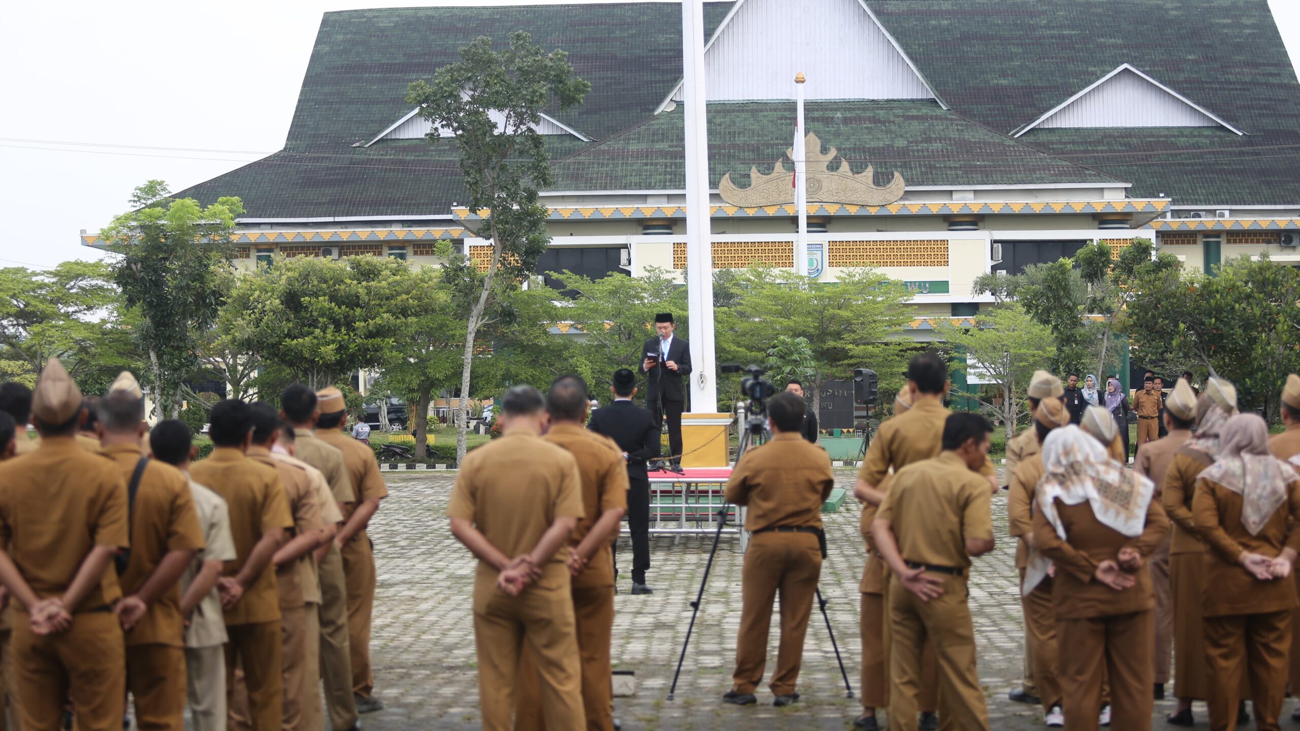 Terakhir Pimpin Apel, Pj Bupati Pringsewu Pamitan Sekaligus Ingatkan ASN Tingkatkan Kompetensi