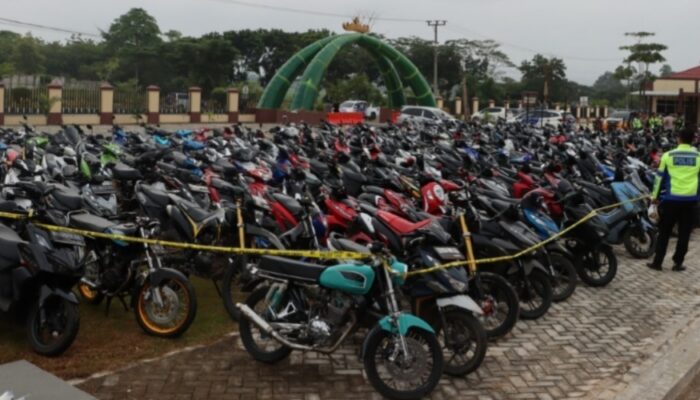 Polisi Gerebek Balap Liar di Pringsewu, 292 Motor Disita, 466 Pemuda Diamankan