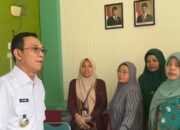 Bupati Tapsel H. Gus Irawan Kunjungi Puskesmas Pargarutan, Soroti Ketimpangan Pelayanan Kesehatan