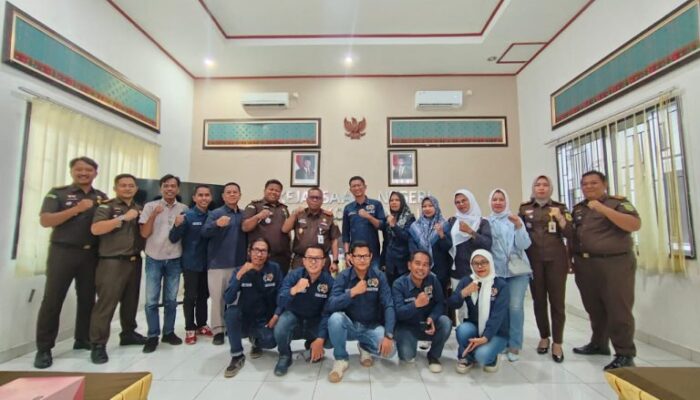 PWI OKI Jalin Silaturahmi Dengan Kejari Untuk Memperkuat Sinergi Antara Lembaga Hukum Dan Insan Pers