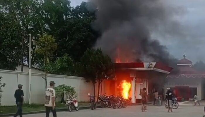 Polisi Indentifikasi Penyebab Kebakaran SPBU pengisian BBM di Kecamatan Pugung