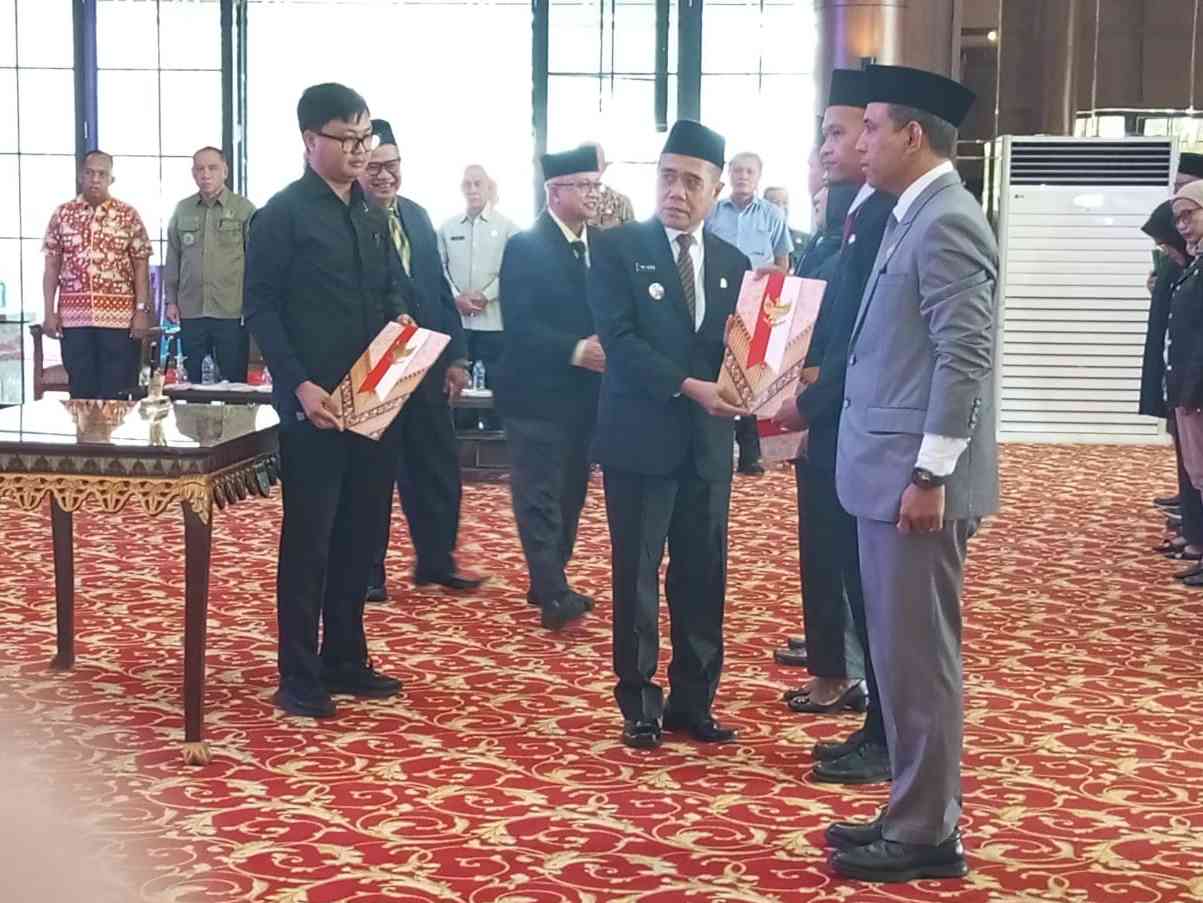 Wabup H. Ardani Lantik 28 Pejabat Administrator dan Pengawas