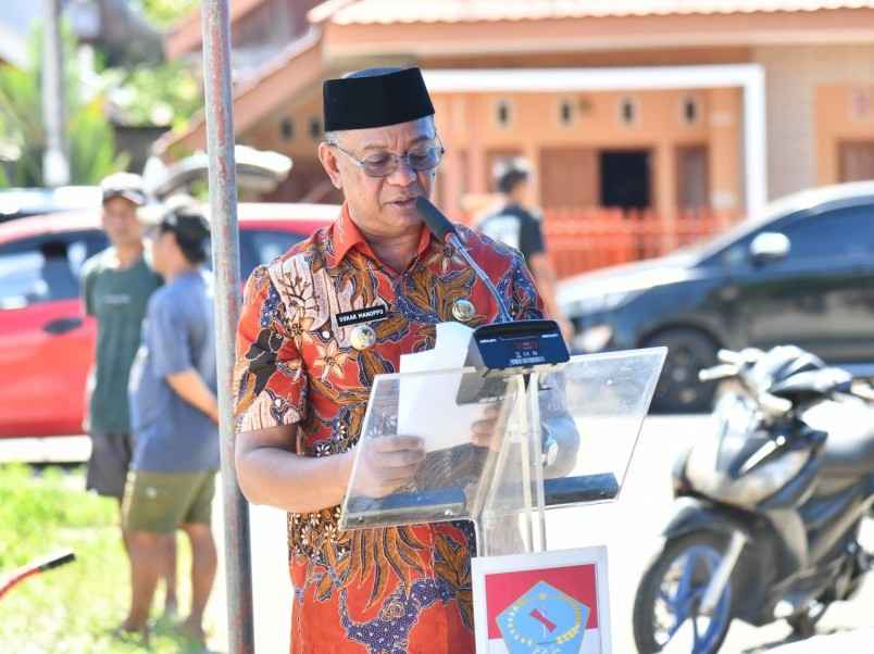 boki silagondo. peletakan batu pertama. bupati oskar manoppo