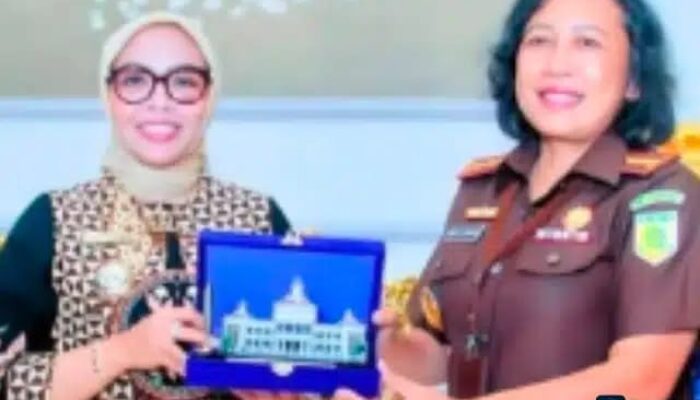 Kejari Labuhanbatu Berkunjung ke Rumah Dinas Bupati