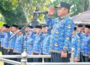 Wakil Bupati Labuhanbatu H. Jamri, ST Memimpin Upacara Bendera Dalam Rangka Peringatan Hari Kesadaran Nasional