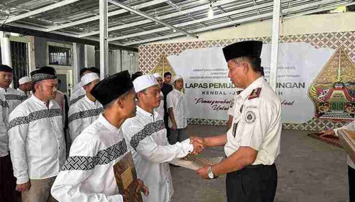 Lebaran Bermakna, Warga Binaan Lapas Plantungan Terima Remisi dari Negara