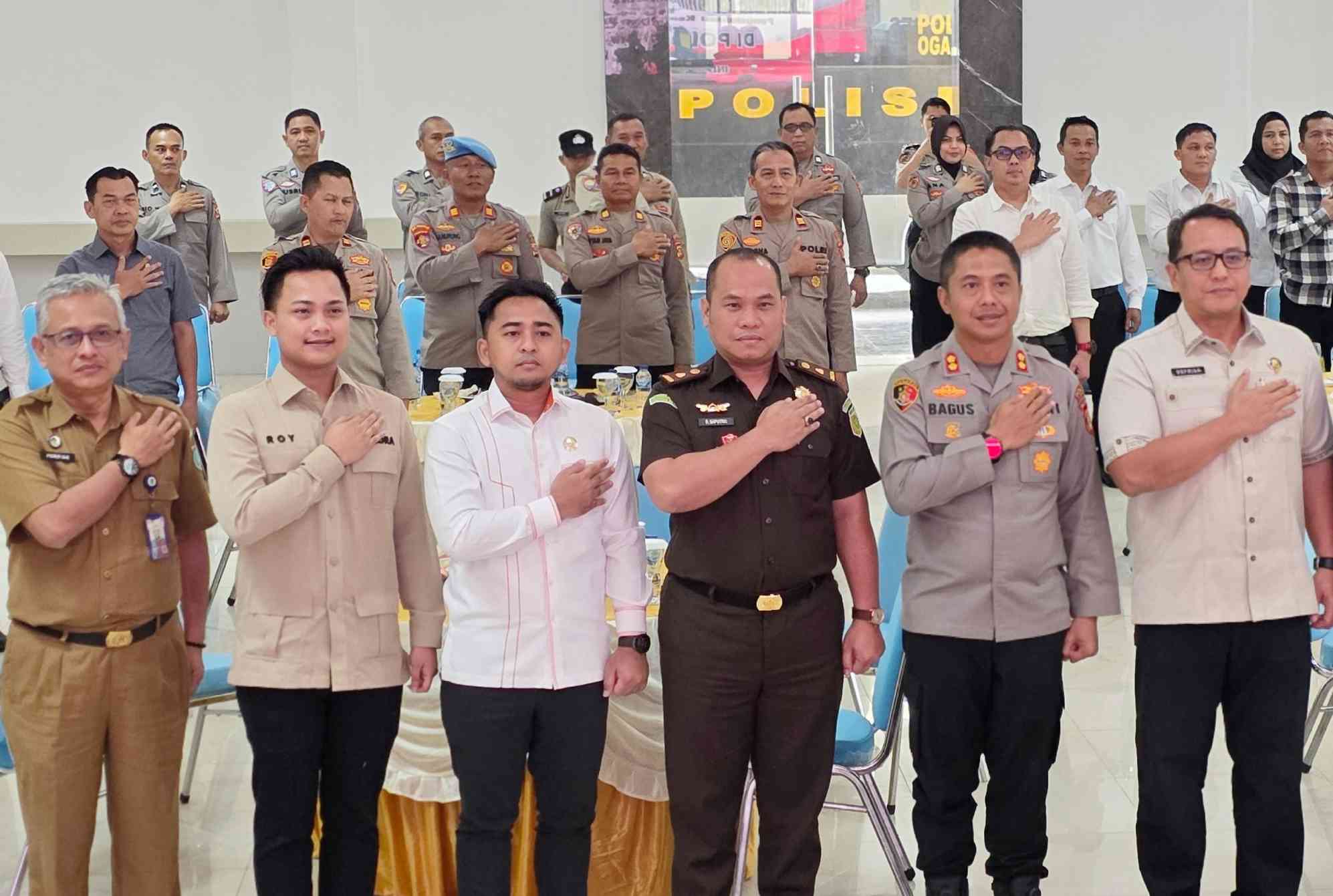 Perkuat Kolaborasi, Anggota DPRD OI Hadiri Kegiatan di Mapolres Ogan Ilir Dalam Rangka Penelitian SESPIM Lemdiklat Polri