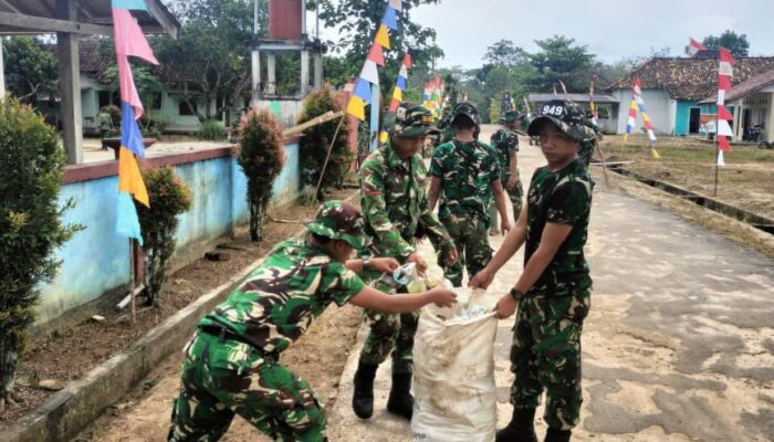 Gotong Royong Bersama Warga, Jaga Lingkungan dan Bangun Akses Desa