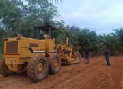 Untuk Kesejahteraan Warga Satgas TMMD Kodim 0402 OKI Kebut Pembukaan Jalan
