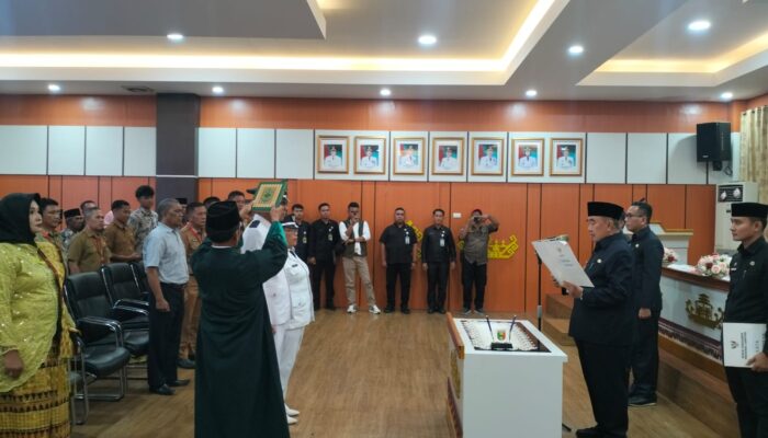 Bupati Tanggamus Lantik Dua Kepala Pekon Baru
