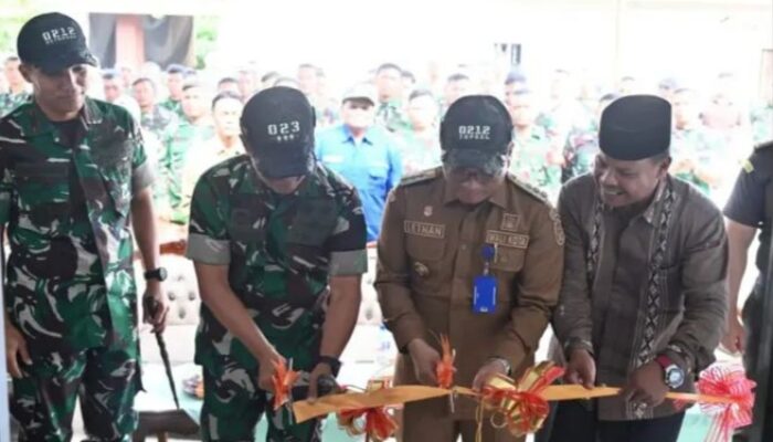 Ketua Fraksi Golkar DPRD Psp H. Purnadi, SE Hadiri Peresmian SPPG Losung Batu III Kodim 0212/TS