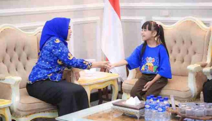 Bupati Labuhanbatu Apresiasi Caroline Cicilia, Siswi SDN 18 Rantau Selatan Peraih Emas Olimpiade Asia ASMC 2026