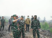 Pangdam II/Sriwijaya Berikan Pengarahan Dan Pengendalian Karhutla Kepada Camat Dan Kepala Desa se-Kabupaten OKI