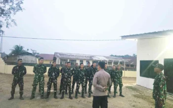 Perkuat Penanganan Karhutla, 15 Personel BKO TNI Yon TP Kodim 402 OKI-OI Diterjunkan ke Muara Kuang