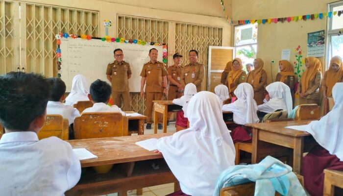 Sekda Suaidi Tekankan Sinergi Program Pusat hingga Pekon