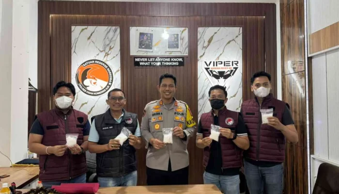 Setelah Ungkap Narkoba Jenis Vape, Satresnarkoba Polres OKI Kembali Ungkap Peredaran Sabu Setengah Kilogram, Dua Pria Diamankan